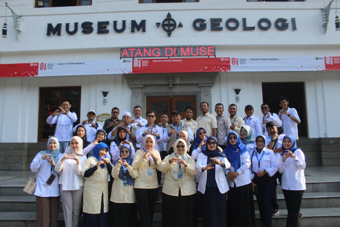 Kegiatan PENDIKS GEONUSA di Museum Geologi Bandung